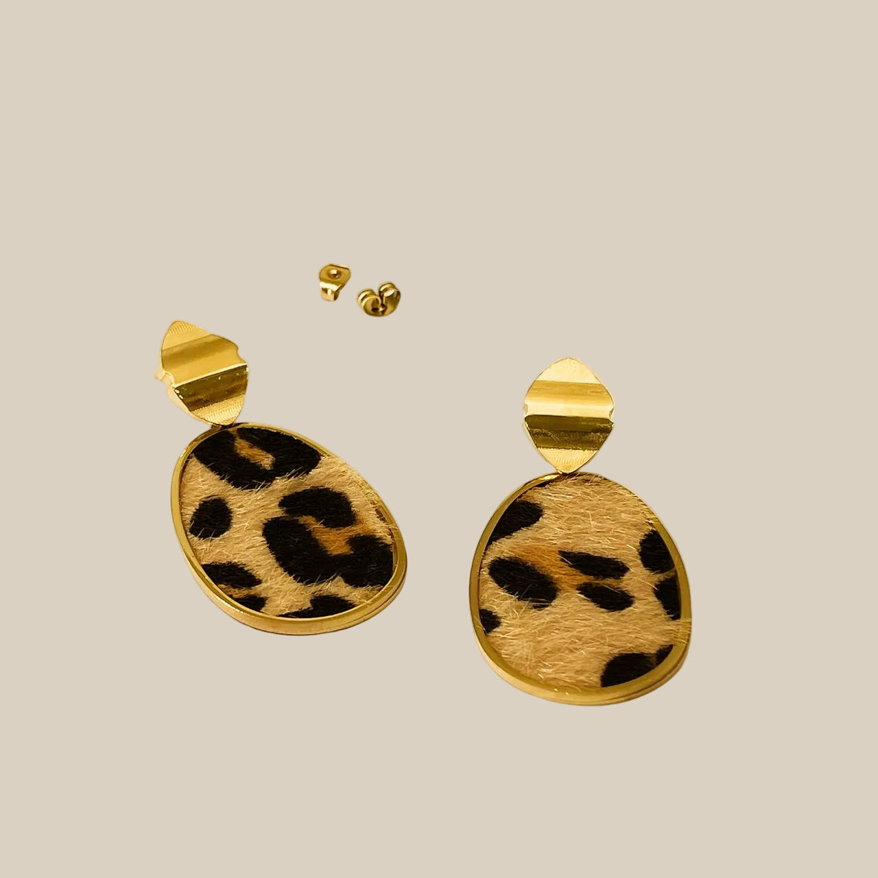 Leopard printed earings