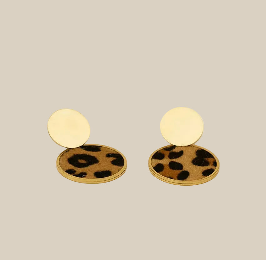 Leopard printed earings